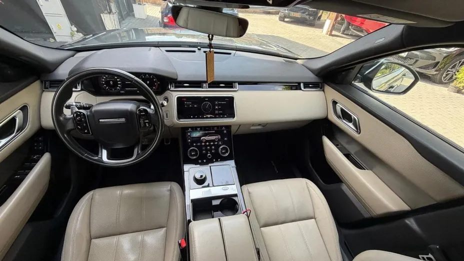 LAND ROVER Range Rover Velar -