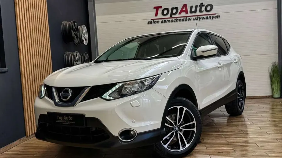 NISSAN Qashqai -