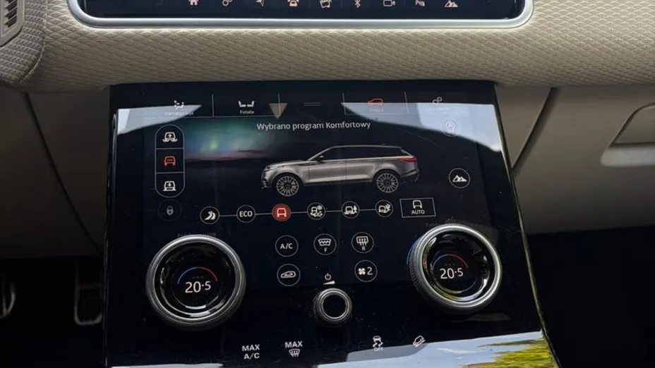 LAND ROVER Range Rover Velar -