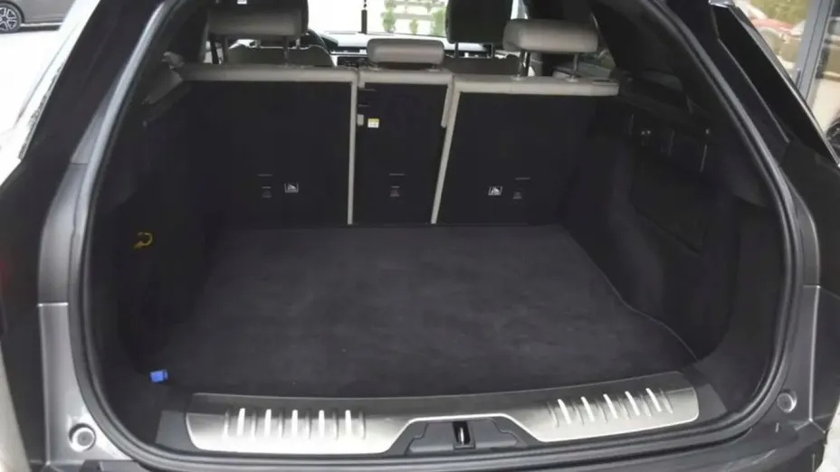 LAND ROVER Range Rover Velar -
