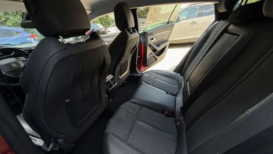 PEUGEOT 508 -