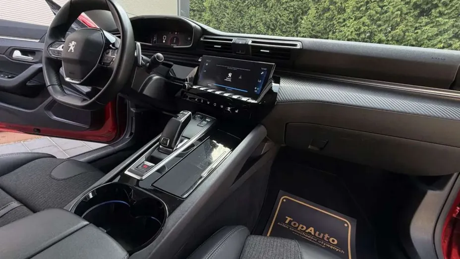 PEUGEOT 508 -