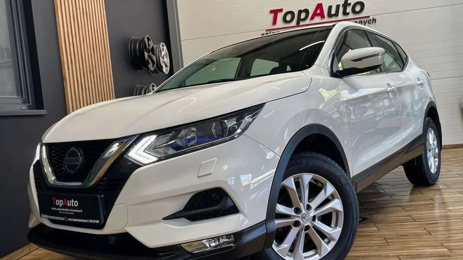 NISSAN Qashqai -