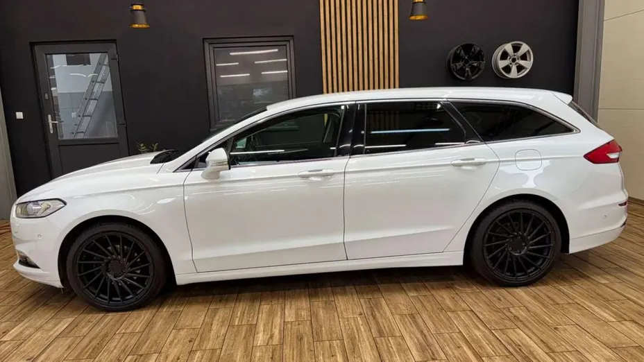 FORD Mondeo -