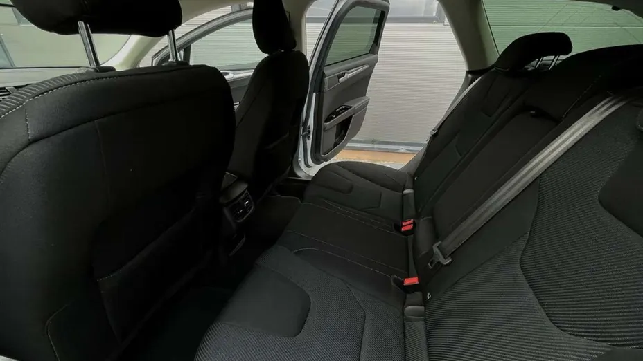 FORD Mondeo -