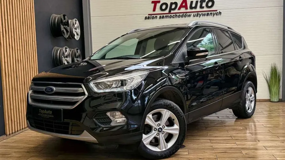 FORD Kuga -