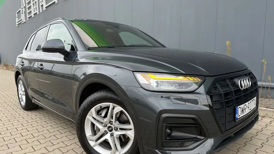 AUDI Q5 -