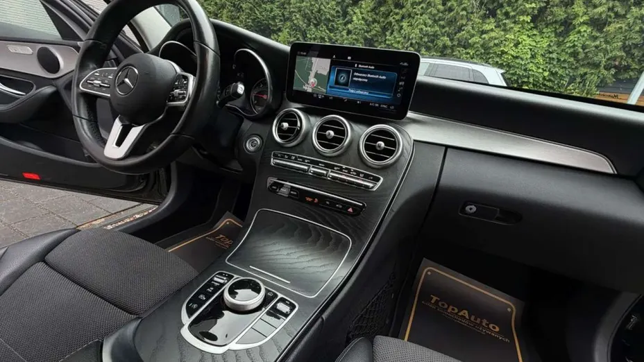 MERCEDES-BENZ C Klasa -