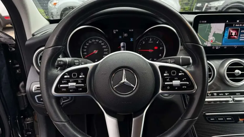 MERCEDES-BENZ C Klasa -