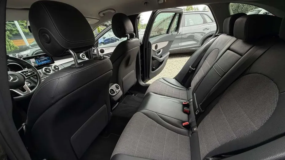 MERCEDES-BENZ C Klasa -