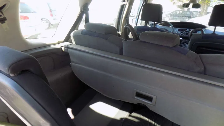 RENAULT Scenic -