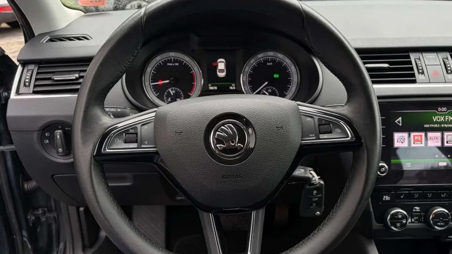 SKODA Octavia -