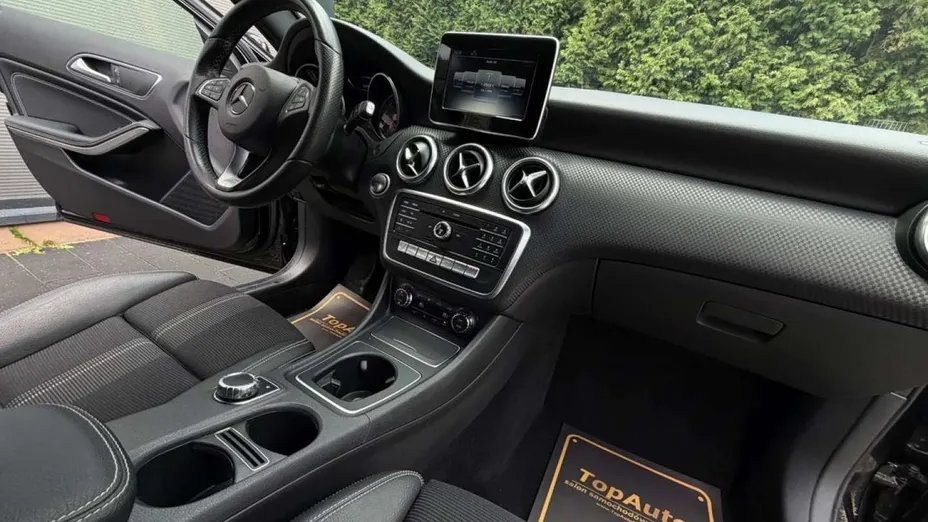 MERCEDES-BENZ A Klasa -