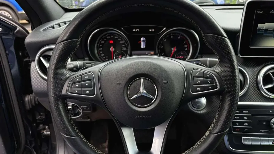 MERCEDES-BENZ A Klasa -
