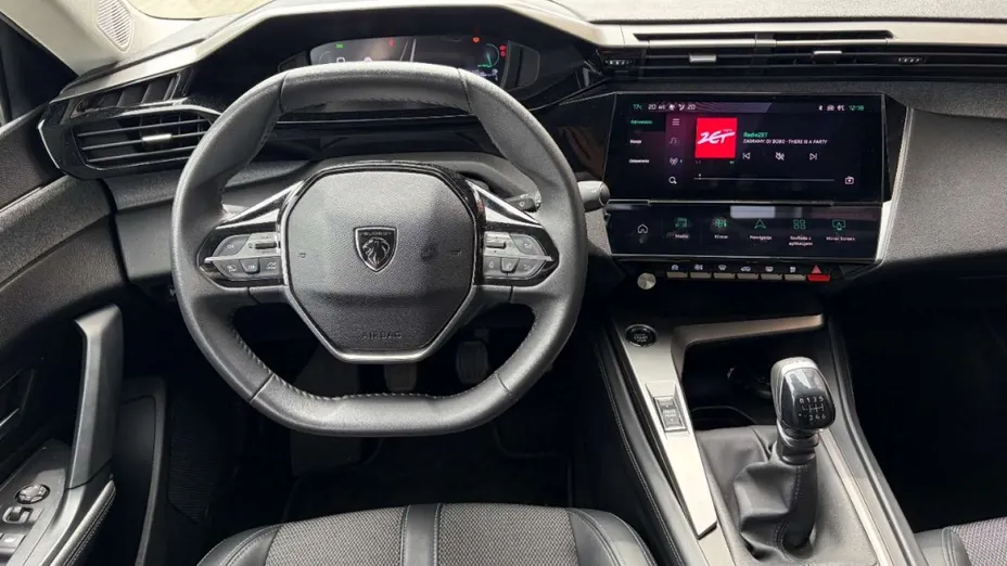 PEUGEOT 308 -