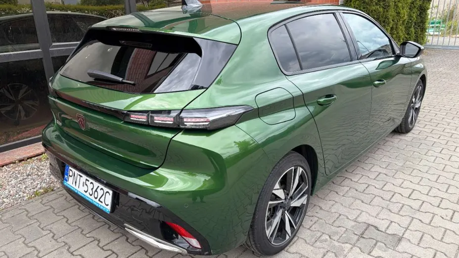 PEUGEOT 308 -