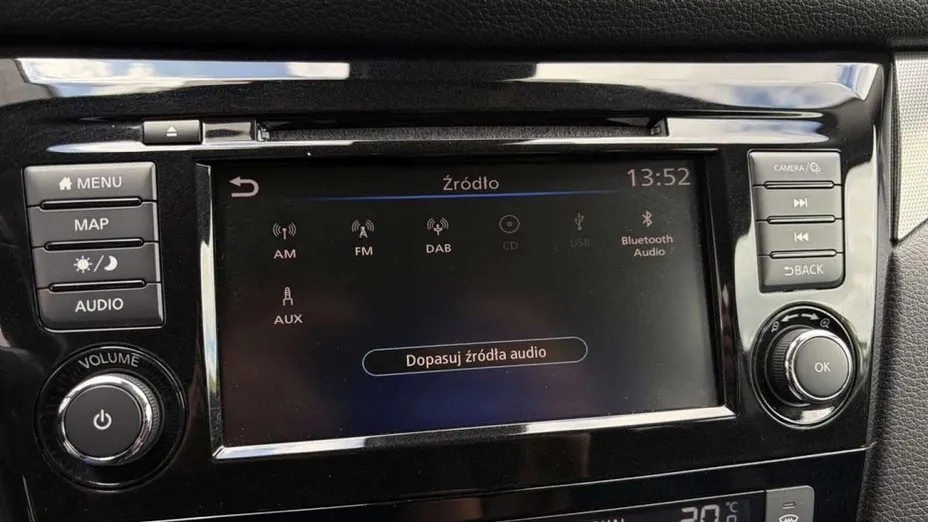 NISSAN Qashqai -