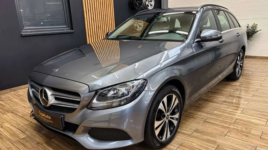 MERCEDES-BENZ C Klasa -