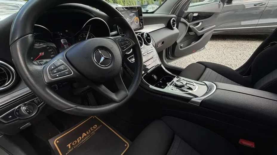 MERCEDES-BENZ C Klasa -
