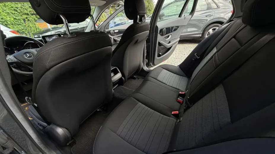 MERCEDES-BENZ C Klasa -