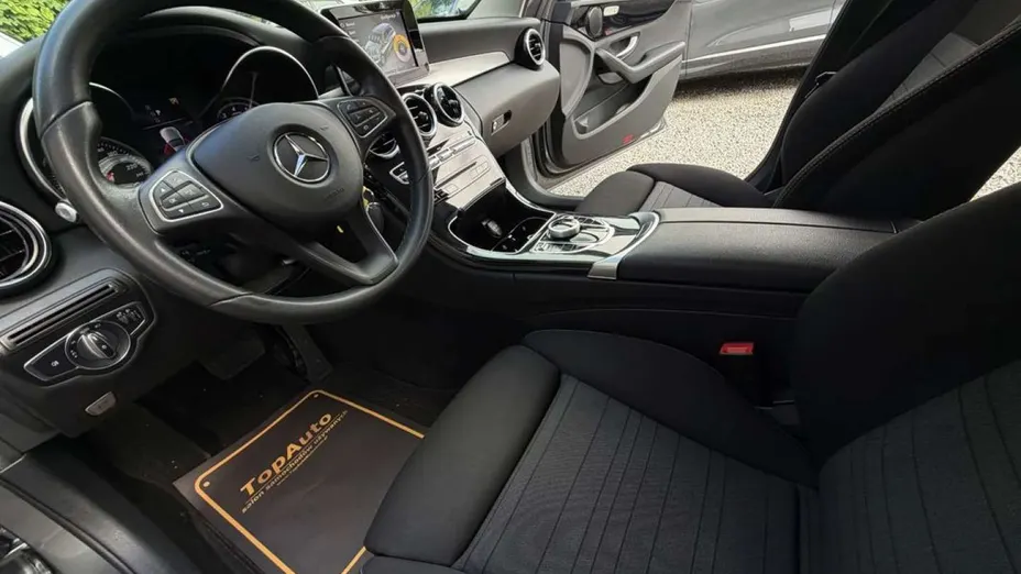 MERCEDES-BENZ C Klasa -