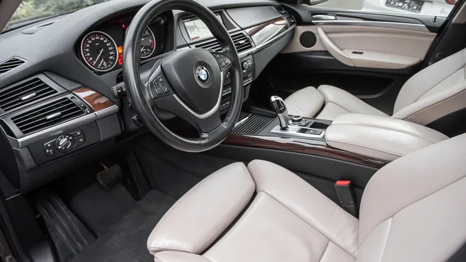 BMW X5 -