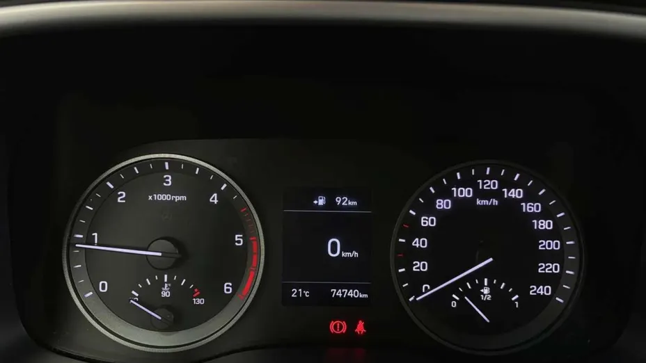 HYUNDAI Tucson -
