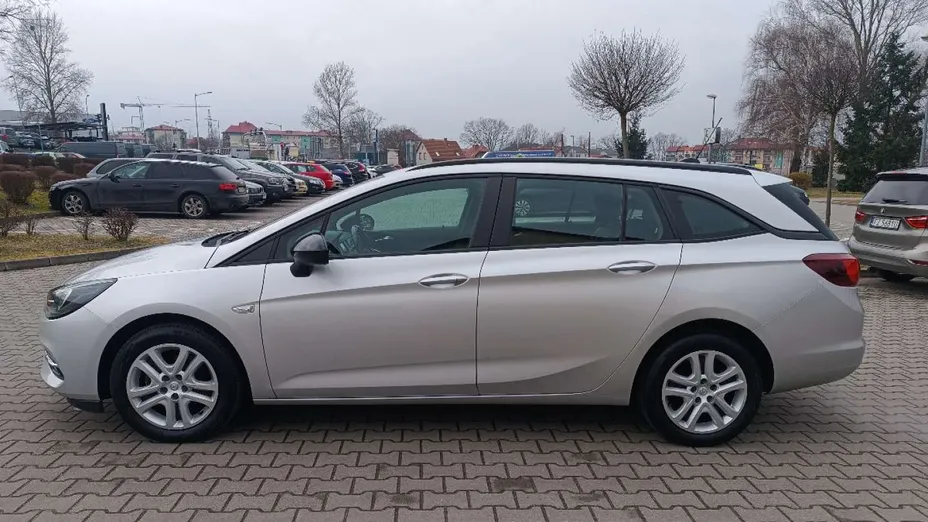 OPEL Astra -