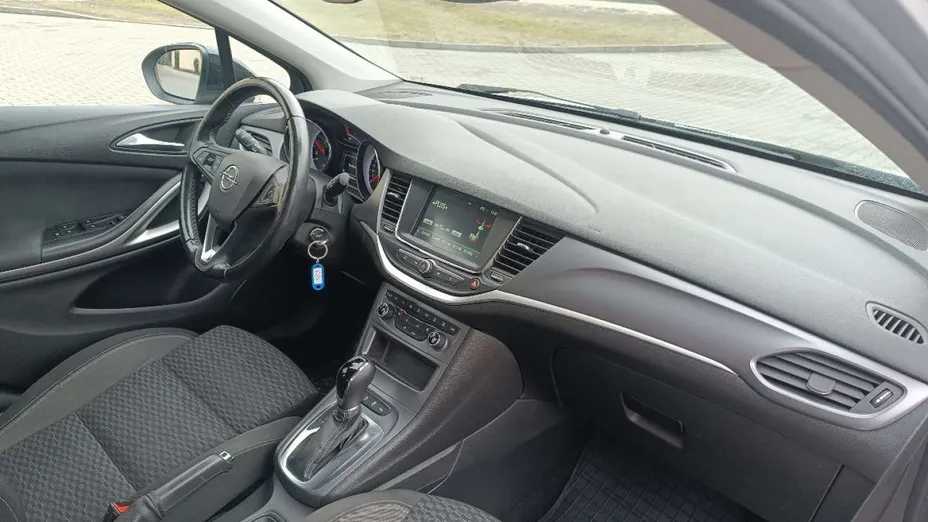 OPEL Astra -