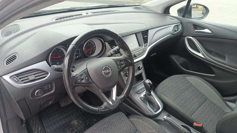OPEL Astra -