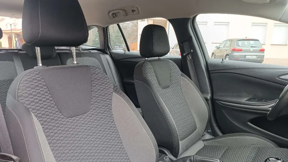 OPEL Astra -