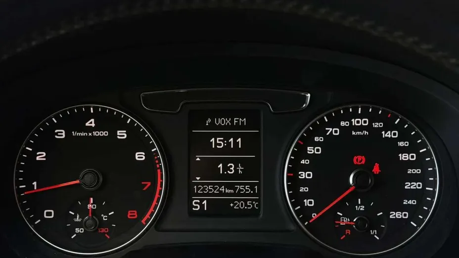 AUDI Q3 -