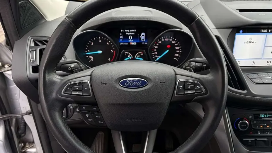 FORD Kuga -