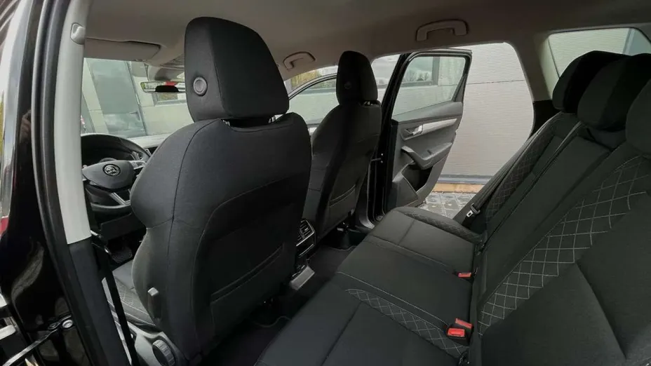 SKODA Karoq -