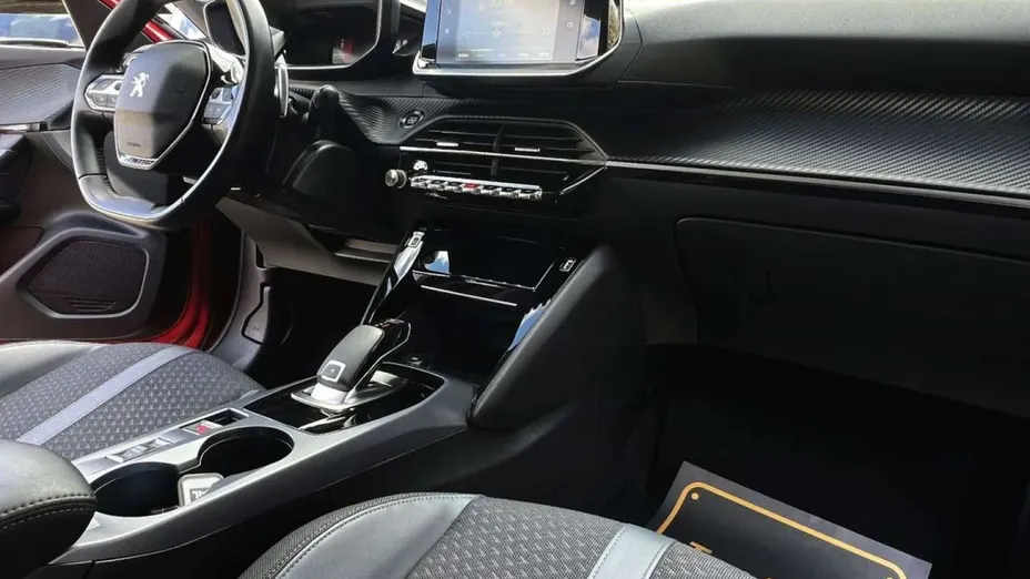 PEUGEOT 2008 -