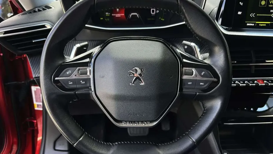 PEUGEOT 2008 -