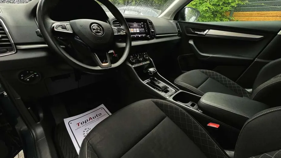 SKODA Karoq -