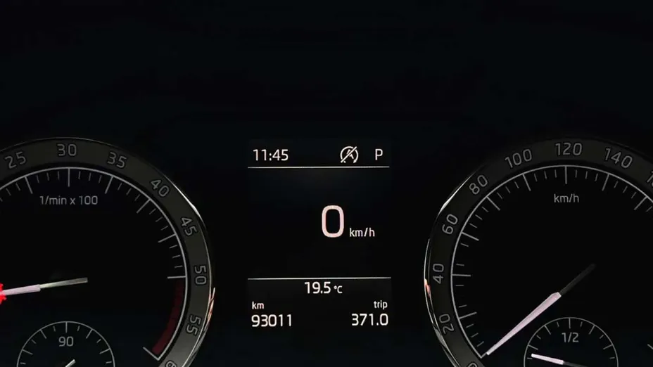 SKODA Karoq -