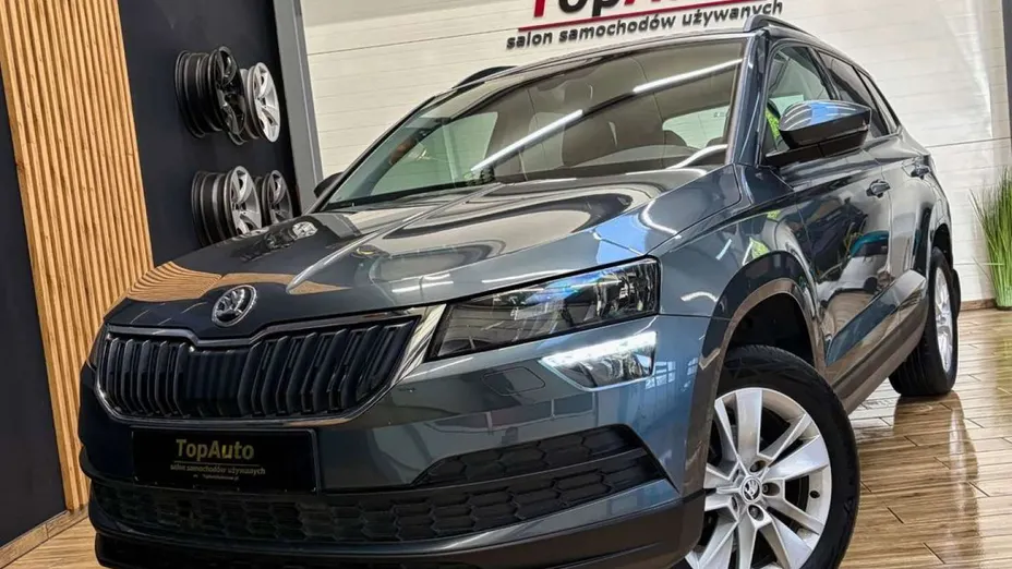 SKODA Karoq -