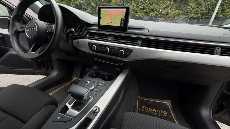AUDI A4 Avant -