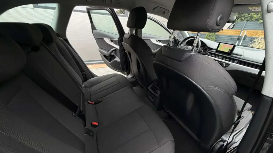 AUDI A4 Avant -
