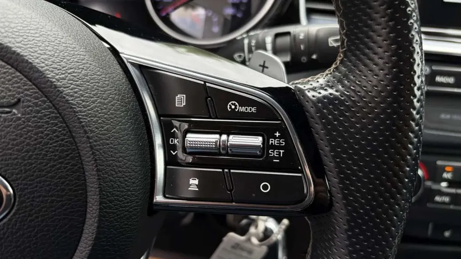 KIA ProCeed -