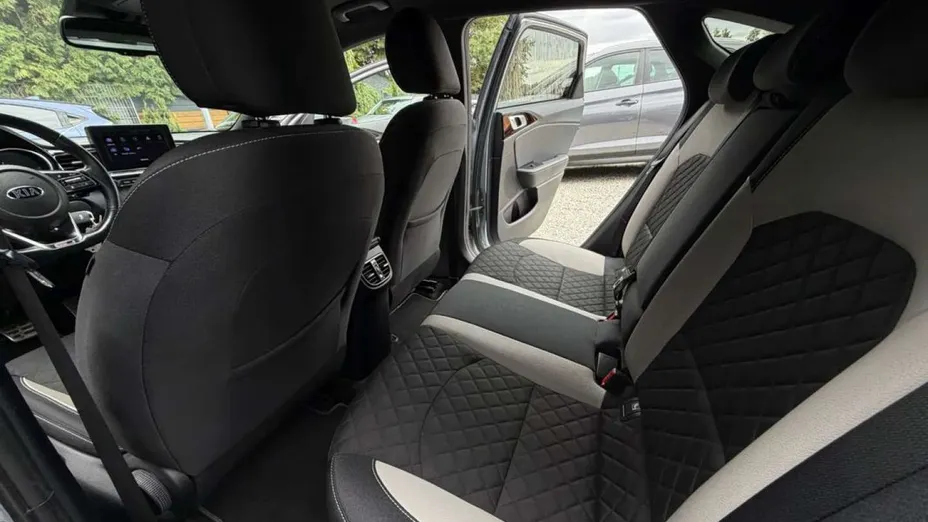 KIA ProCeed -