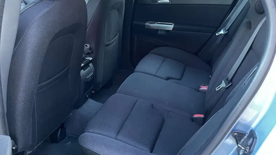 VOLVO V50 -