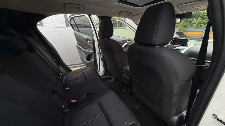 MITSUBISHI Eclipse Cross -