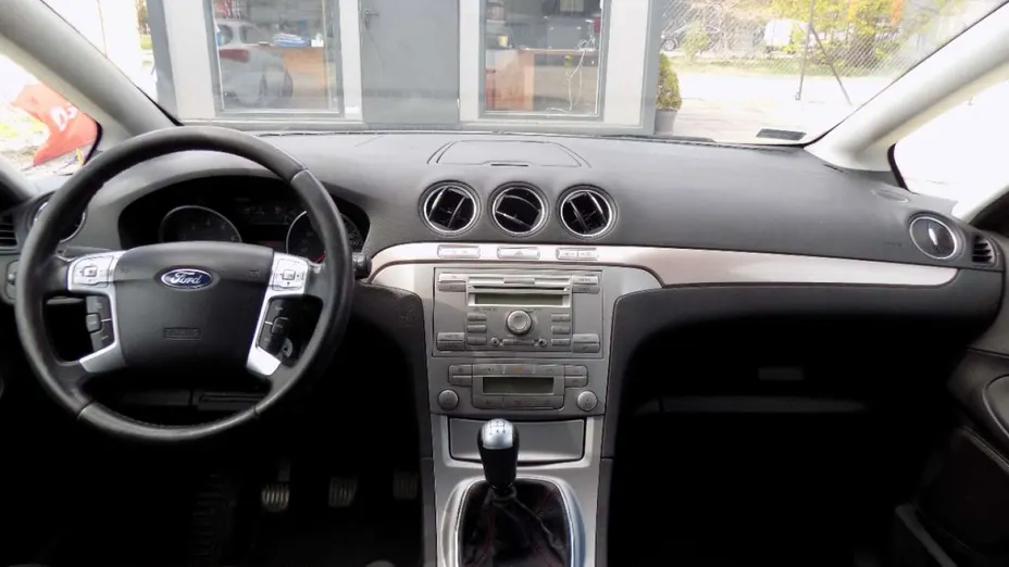 FORD S-MAX -
