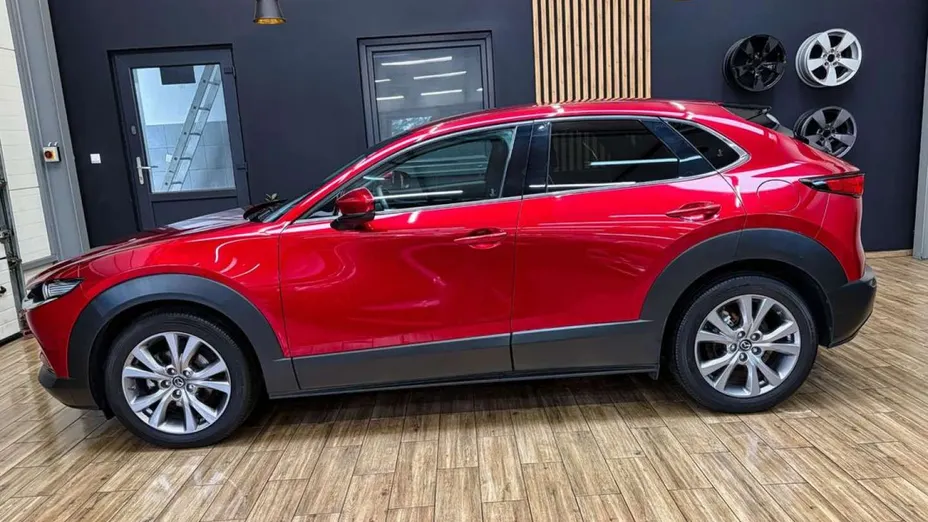 MAZDA CX-30 -
