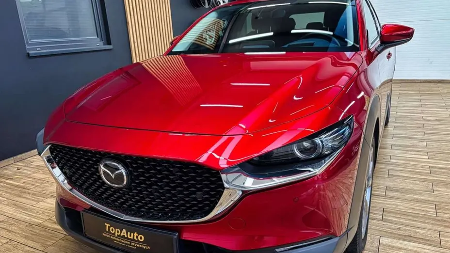 MAZDA CX-30 -