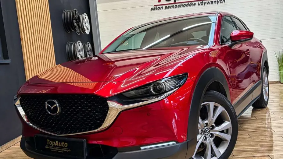 MAZDA CX-30 -