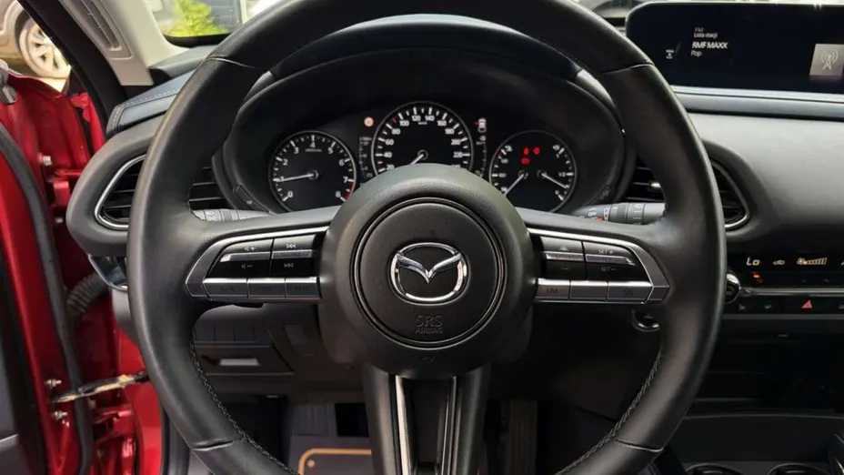 MAZDA CX-30 -